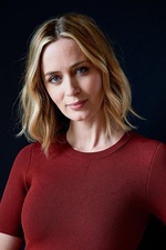 Emily Blunt 